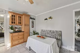 14200 Springwater Dr, Matthews, NC 28105 - Photo 14