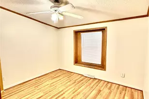 1559 Old Hwy 10 Hwy E, Marion, NC 28752 - Photo 16