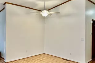 1559 Old Hwy 10 Hwy E, Marion, NC 28752 - Photo 10