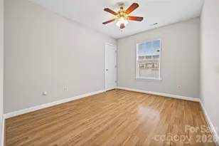 4907 Cornelia Dr, Charlotte, NC 28269 - Photo 16