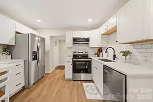 20 Archer St, Granite Falls, NC 28630 - Photo 2