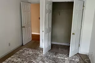 8619 Delamere Ln, Charlotte, NC 28269 - Photo 12