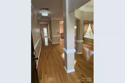 8619 Delamere Lane, Charlotte, NC 28269 - Photo 2