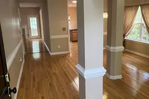 8619 Delamere Ln, Charlotte, NC 28269 - Photo 2