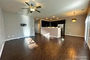 4007 Marygrove Ct, Charlotte, NC 28213 - Photo 2