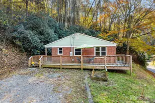 456 Rector Corner Rd, Marshall, NC 28753 - Photo 2