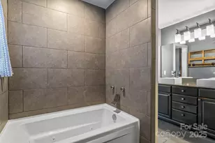 103 Clark St, Marion, NC 28752 - Photo 18