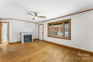 103 Clark St, Marion, NC 28752 - Photo 8