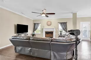 183 Water Ski Dr, Statesville, NC 28677 - Photo 8