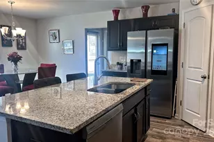 102 Roseborough Rd, Grover, NC 28073 - Photo 6