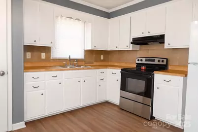 1300 Pondella Drive, Charlotte, NC 28213 - Photo 2