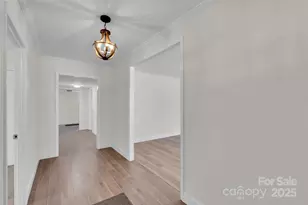 201 W McCubbins St, Salisbury, NC 28144 - Photo 18