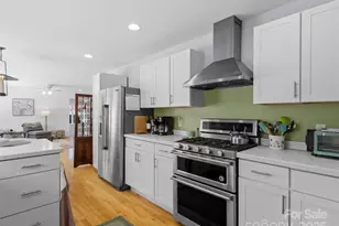 55 Cataberry Ln, Burnsville, NC 28714 - Photo 12