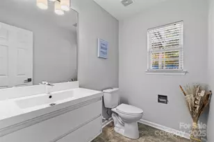 7424 Sugar Maple Ln, Charlotte, NC 28215 - Photo 28