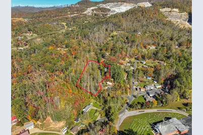 96 Thompson Road, Spruce Pine, NC 28777 - Photo 32