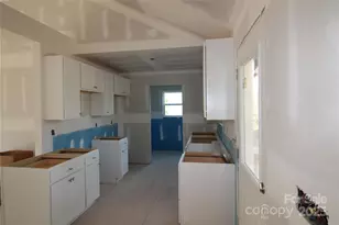 150 Hinton St, Chester, SC 29706 - Photo 6