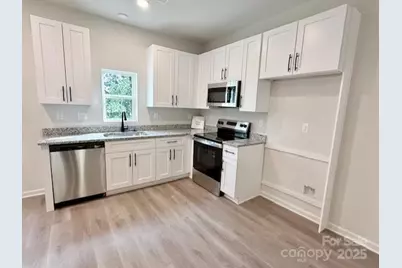 112 N Gould Avenue, Bessemer City, NC 28016 - Photo 14