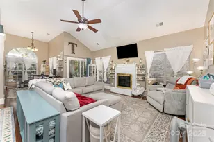 7024 Passeres Ct, Charlotte, NC 28215 - Photo 4