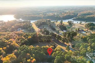 1061 Fairway Dr, Kannapolis, NC 28081 - Photo 2