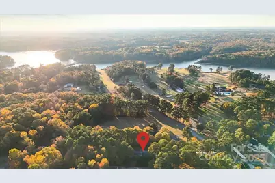 1061 Fairway Drive, Kannapolis, NC 28081 - Photo 2