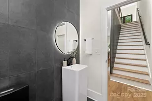 2414 E 7th St, Charlotte, NC 28204 - Photo 20