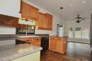 8187 Summit Ridge Dr, Catawba, NC 28609 - Photo 12