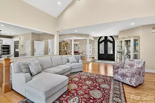 21300 Carina Ln, Cornelius, NC 28031 - Photo 10