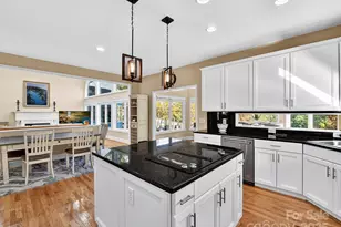 21300 Carina Ln, Cornelius, NC 28031 - Photo 14