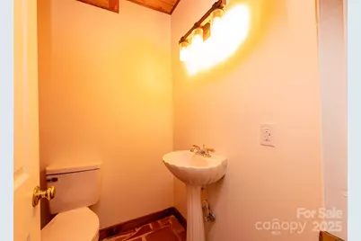 170 Mountain Laurel Lane, Blowing Rock, NC 28605 - Photo 12