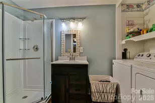 1 Lynx Dr, Black Mountain, NC 28711 - Photo 14