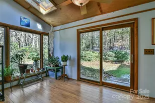 1 Lynx Dr, Black Mountain, NC 28711 - Photo 8