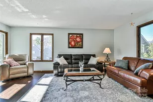 1 Lynx Dr, Black Mountain, NC 28711 - Photo 4