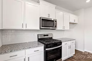 92 Queen Vly Wy, Waynesville, NC 28786 - Photo 6