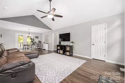 117 Clodfelter Road, Mooresville, NC 28115 - Photo 8