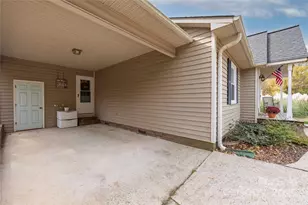 117 Clodfelter Rd, Mooresville, NC 28115 - Photo 4