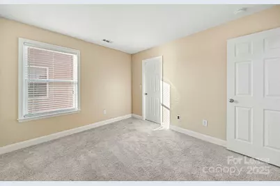 6223 Woodland Commons Drive, Charlotte, NC 28269 - Photo 26
