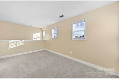 6223 Woodland Commons Drive, Charlotte, NC 28269 - Photo 18