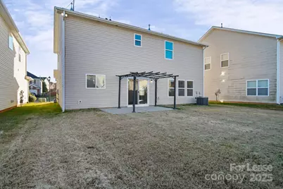 6223 Woodland Commons Drive, Charlotte, NC 28269 - Photo 34