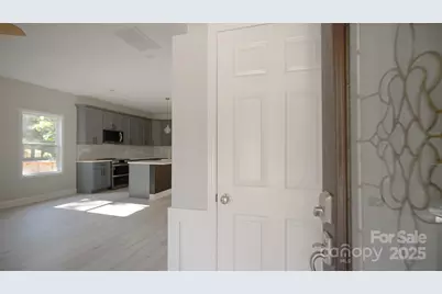 501 Granby Circle, Charlotte, NC 28217 - Photo 4