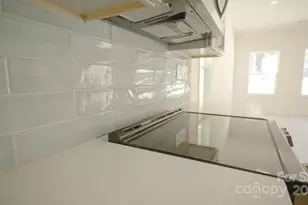 501 Granby Cir, Charlotte, NC 28217 - Photo 6