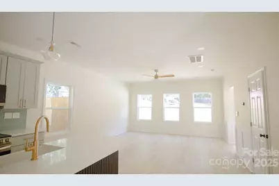 501 Granby Circle, Charlotte, NC 28217 - Photo 10