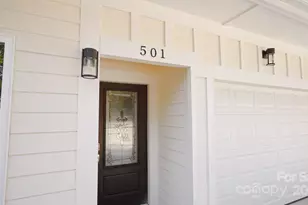 501 Granby Cir, Charlotte, NC 28217 - Photo 2