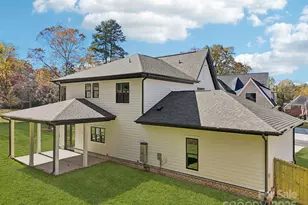 132 Sardis Ln, Charlotte, NC 28270 - Photo 46