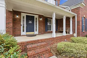 11416 Foggy Bank Ln, Charlotte, NC 28214 - Photo 6