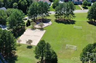11416 Foggy Bank Ln, Charlotte, NC 28214 - Photo 38