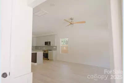 503 Granby Circle, Charlotte, NC 28217 - Photo 4