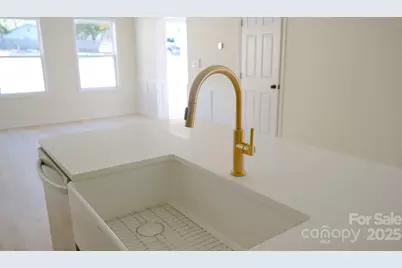 503 Granby Circle, Charlotte, NC 28217 - Photo 6