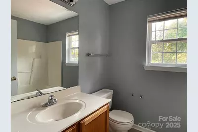 4012 Brandie Glen Road, Charlotte, NC 28269 - Photo 8