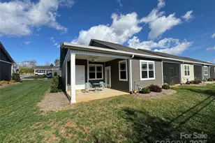 2822 15th Ave Pl SE, Hickory, NC 28602 - Photo 4