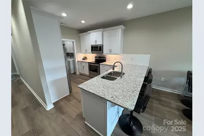 2822 15th Avenue Place SE, Hickory, NC 28602 - Photo 8